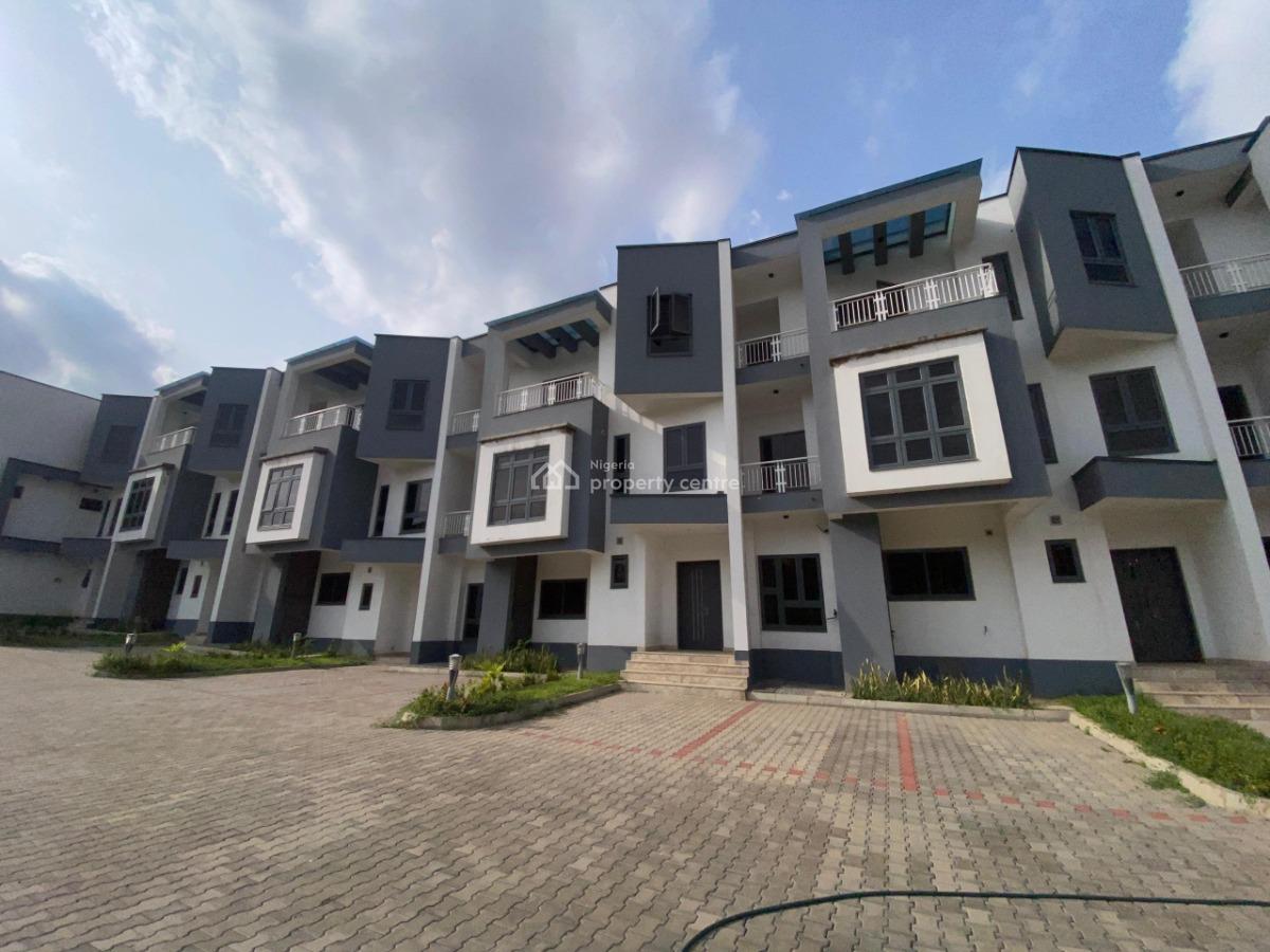 Fully Serviced 4 Bedroom Terrace Duplex with 2 Bqs, Wuse 2, Abuja, Terraced Duplex for Rent