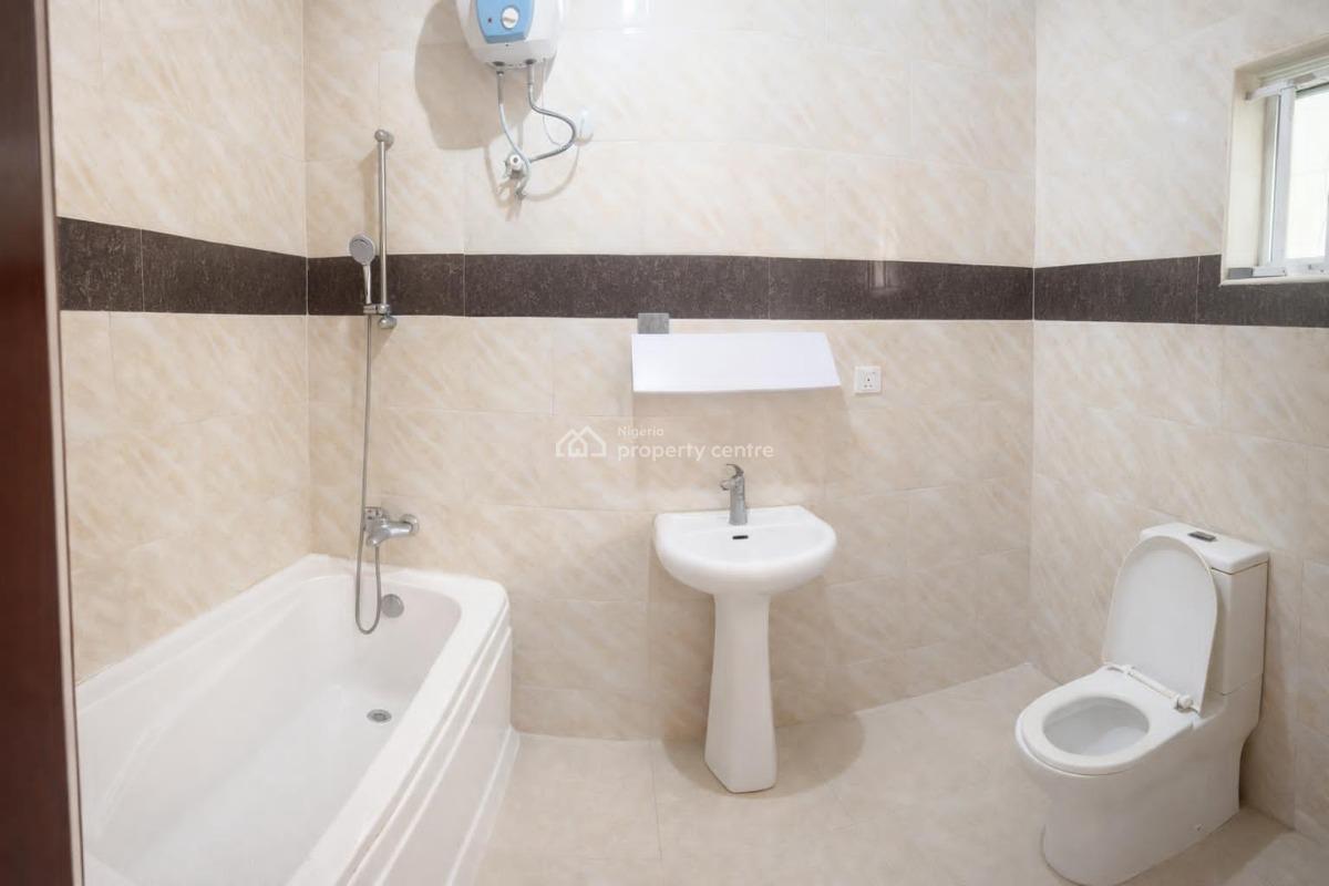 Newly Renovated Four 4 Bedroom Semi-detached Duplex with Bq, New Road, Lekki, Lagos, Semi-detached Duplex for Rent