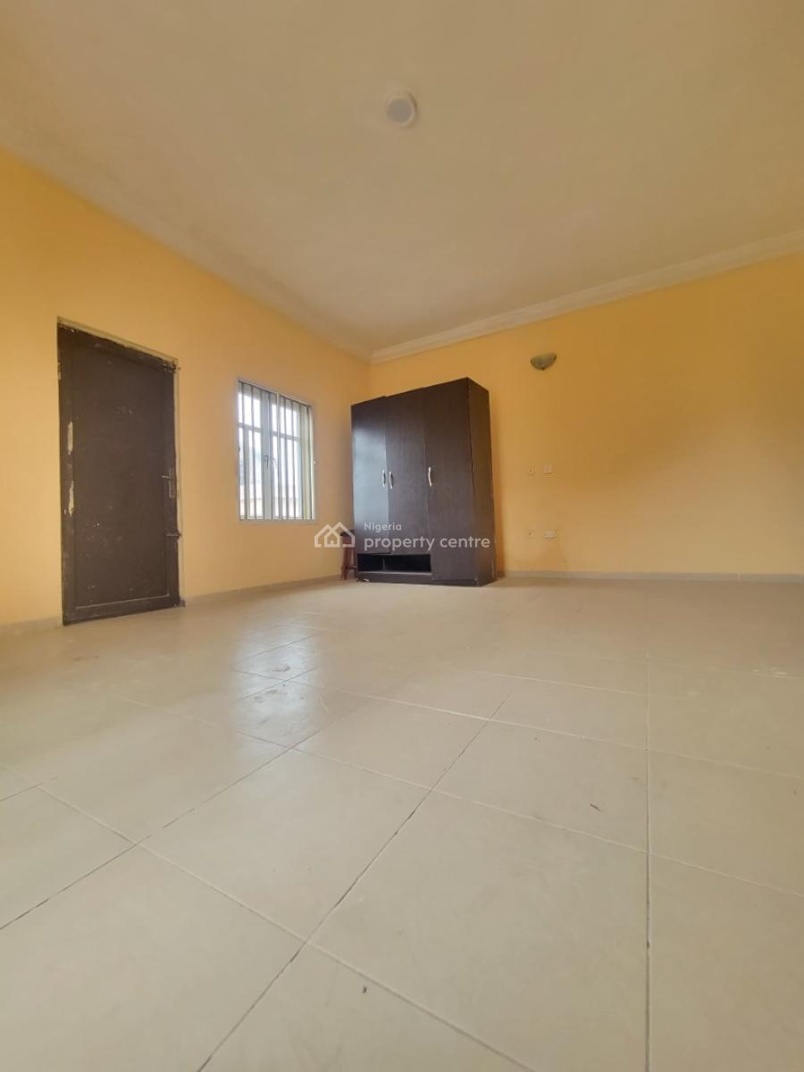 Spacious and Standard 2 Bedroom Apartment, Seaside Estate, Badore, Ajah, Lagos, Flat / Apartment for Rent