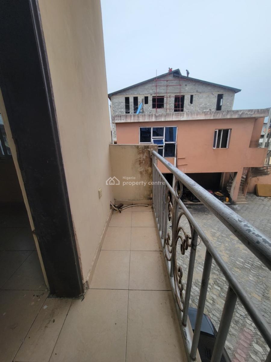 Spacious and Standard 2 Bedroom Apartment, Seaside Estate, Badore, Ajah, Lagos, Flat / Apartment for Rent