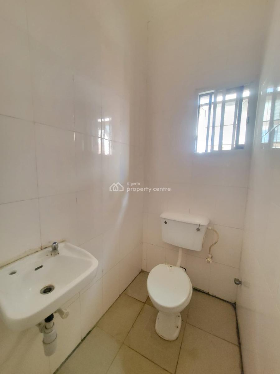 Spacious and Standard 2 Bedroom Apartment, Seaside Estate, Badore, Ajah, Lagos, Flat / Apartment for Rent