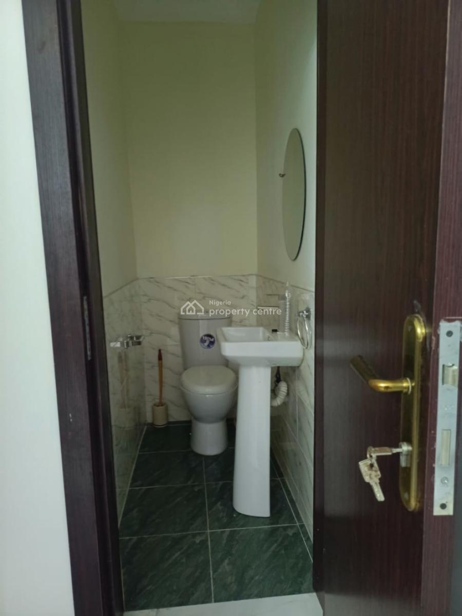 2 Bedrooms All Rooms En Suite in Abraham Adesanya Estate, Abraham Adesanya Estate, Ajah, Lagos, Flat / Apartment for Rent
