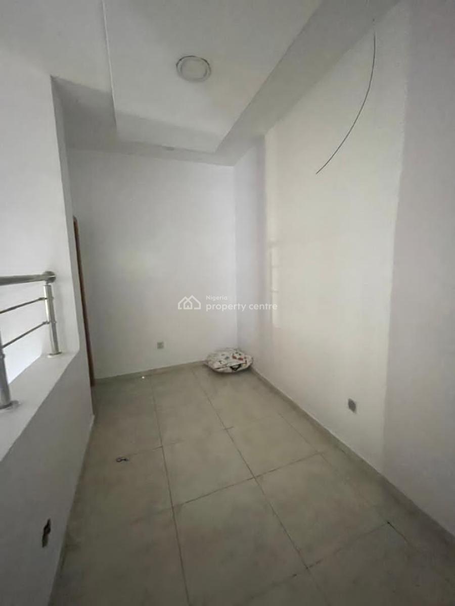 Lovely 4 Bedroom Semi Detached Duplex + Bq, Unilag Estate, Gra Phase 1, Magodo, Lagos, Semi-detached Duplex for Rent