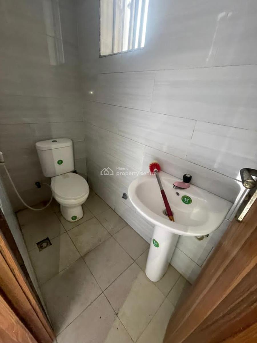 Lovely 4 Bedroom Semi Detached Duplex + Bq, Unilag Estate, Gra Phase 1, Magodo, Lagos, Semi-detached Duplex for Rent