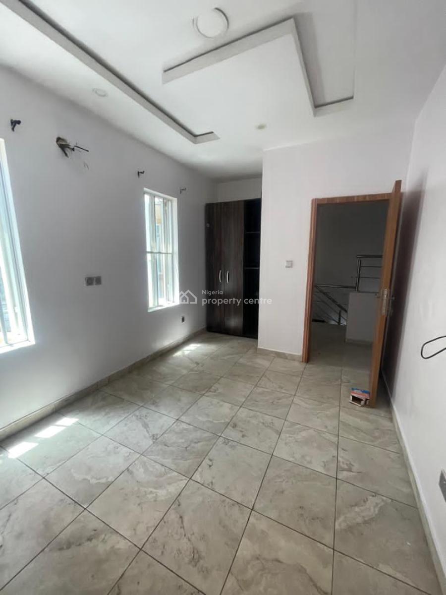 Lovely 4 Bedroom Semi Detached Duplex + Bq, Unilag Estate, Gra Phase 1, Magodo, Lagos, Semi-detached Duplex for Rent