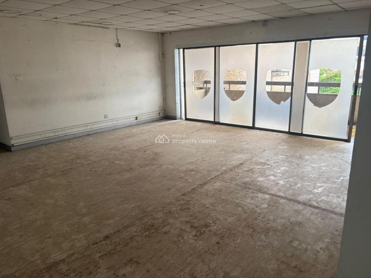Commercial Building, Victoria Island (vi), Lagos, Commercial Property for Rent