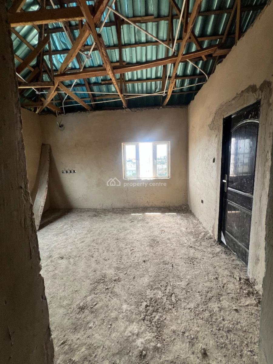 Exquisite 3 Bedroom Apartment + Bq, Wuye, Abuja, Block of Flats for Sale