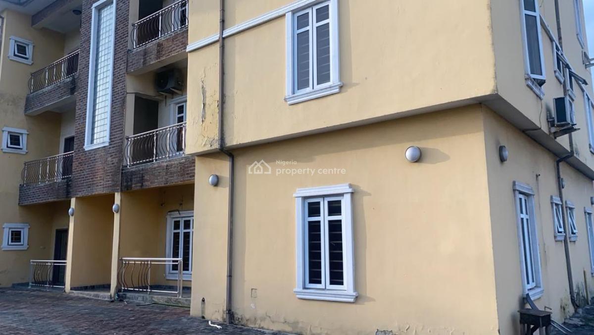 a 2bedroom Apartment with No Bq, Lekki Phase 1, Lekki, Lagos, Flat / Apartment for Rent