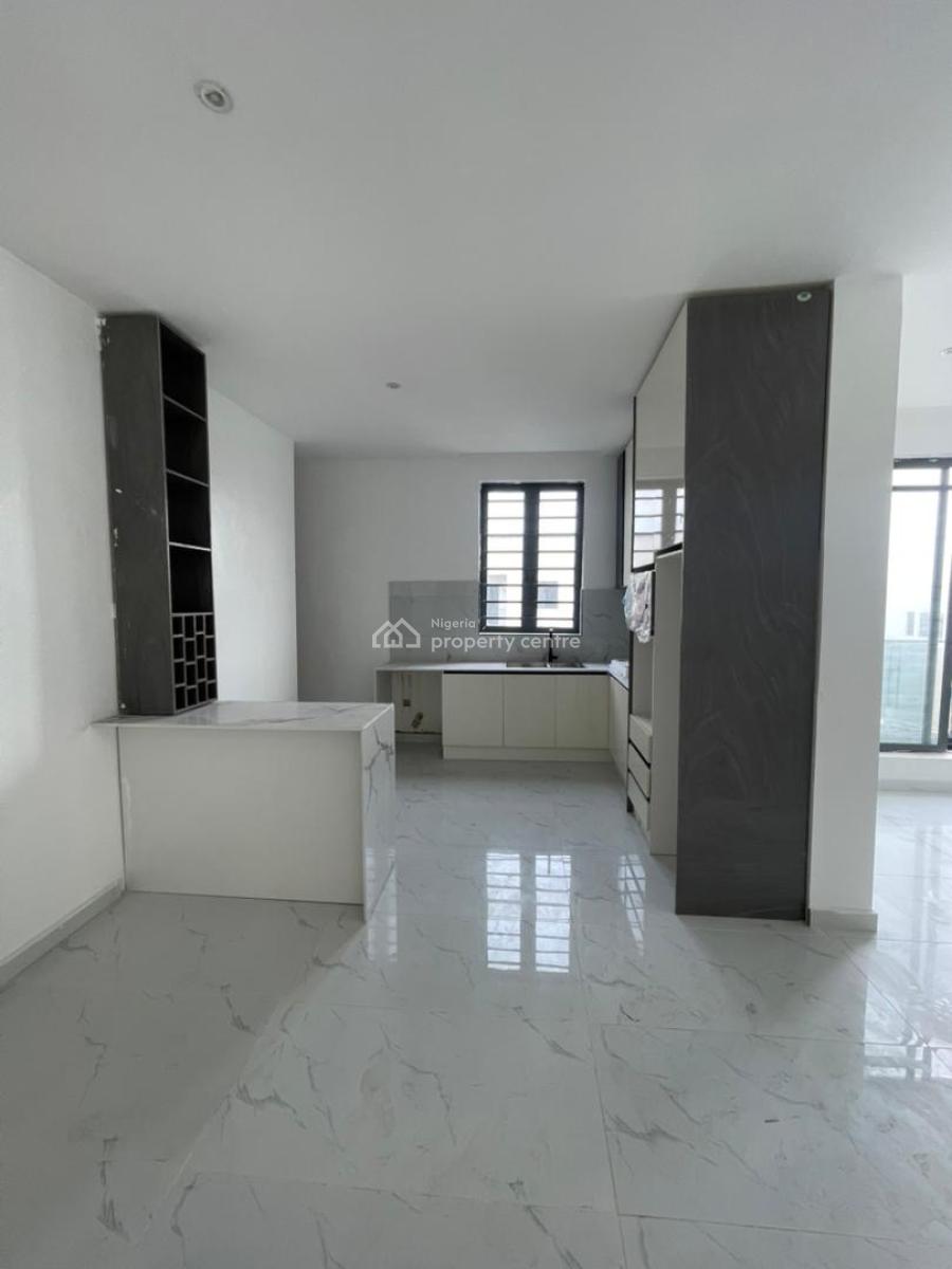3 Bedroom Serviced Apartment, Lekki Phase 1, Lekki, Lagos, Flat / Apartment for Sale