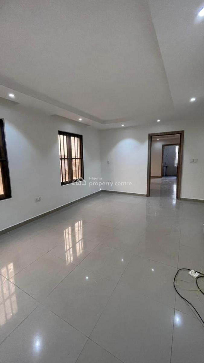 3 Bedroom Maisonette with a 2 Sitting Room,, Lekki Phase 1, Lekki, Lagos, House for Rent