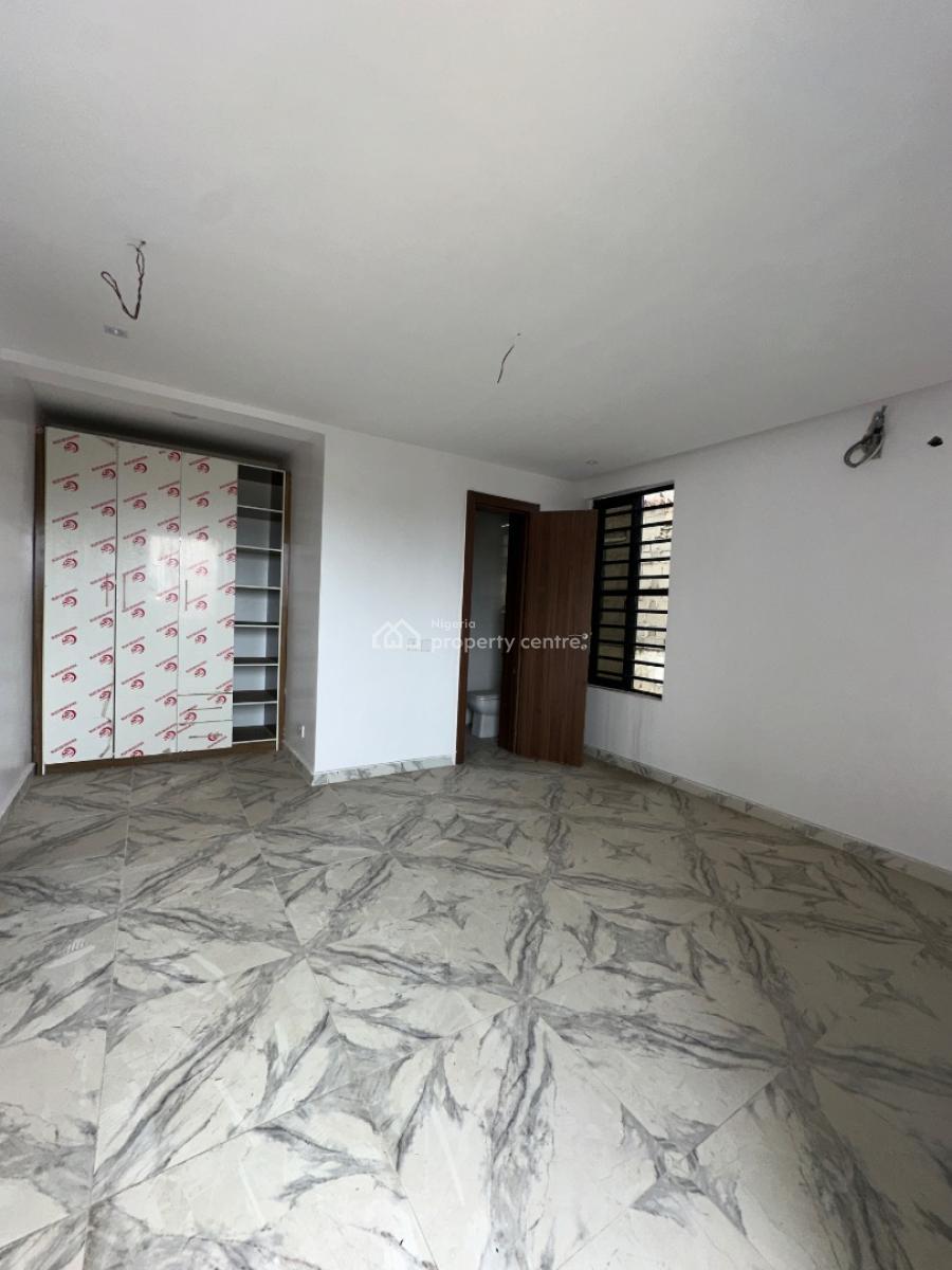 2 Bedroom Apartment, Ologolo, Lekki, Lagos, Flat / Apartment for Sale