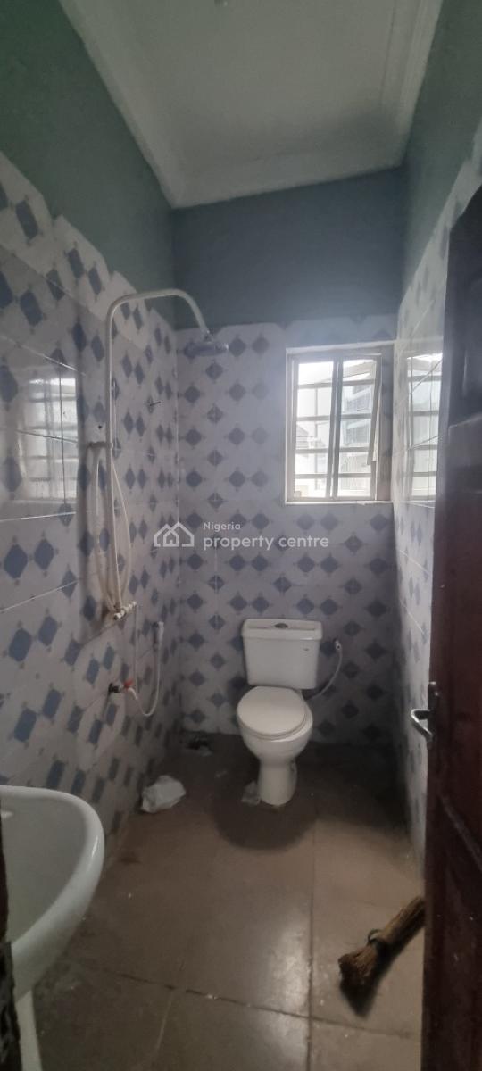 Well Renovated and Maintained Mini Flat, Okun-ajah, Ajah, Lagos, Mini Flat (room and Parlour) for Rent