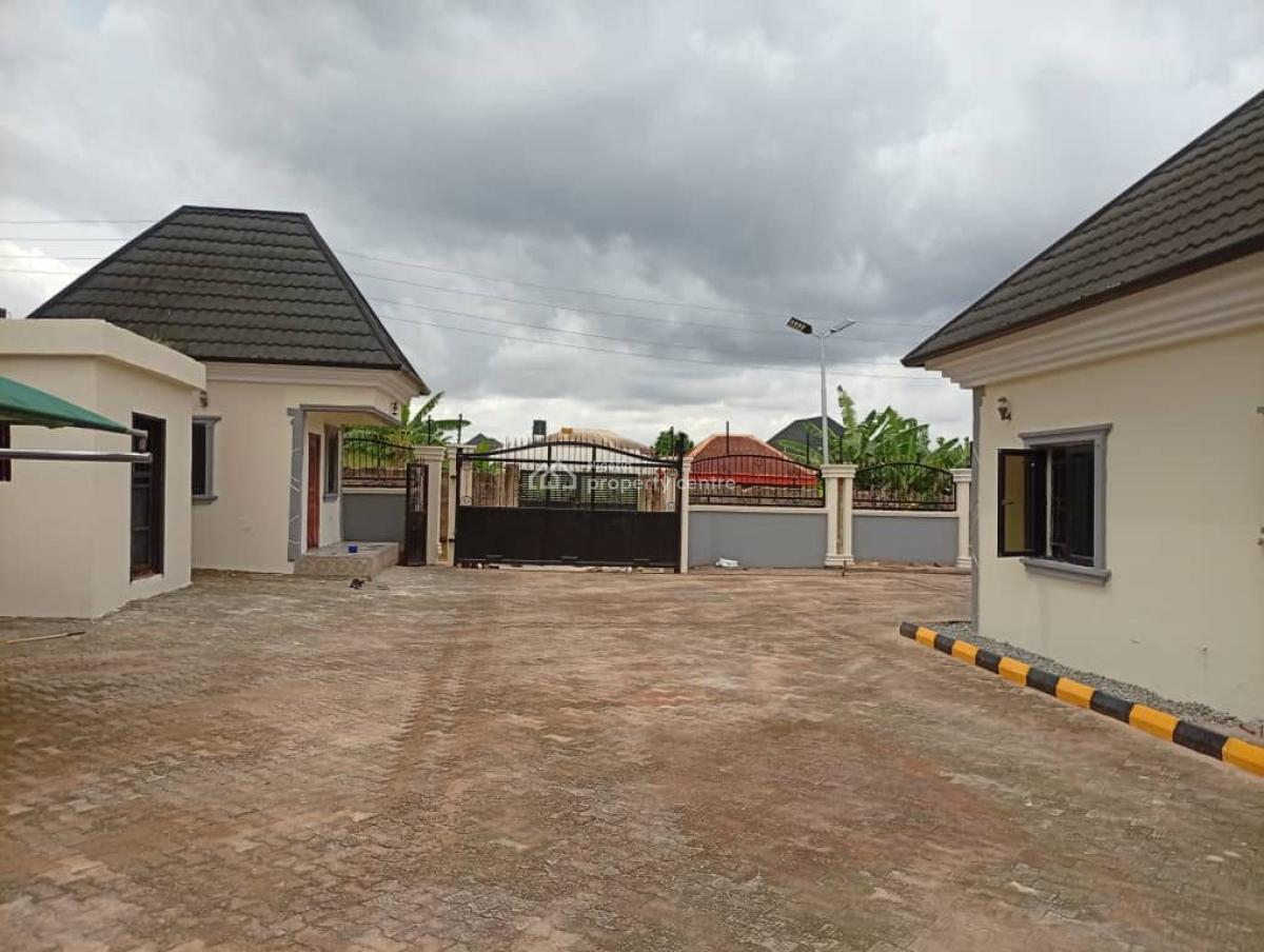 Modern 5 Bedroom Bungalow, All Rooms Fully Ensuite 100ft By 100ft Land, Irhirhi Road, Off Airport Road, Benin, Oredo, Edo, Terraced Bungalow for Sale