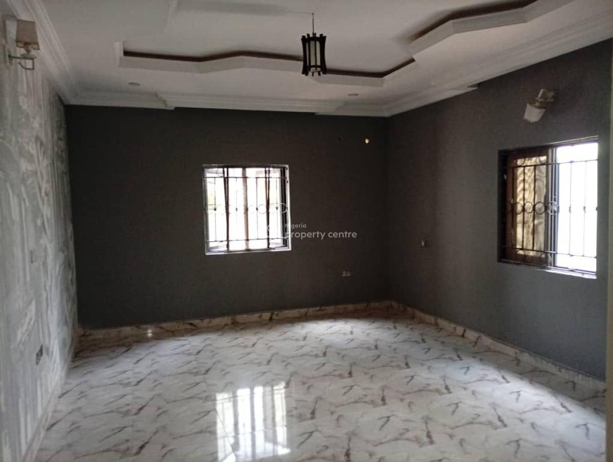 Modern 5 Bedroom Bungalow, All Rooms Fully Ensuite 100ft By 100ft Land, Irhirhi Road, Off Airport Road, Benin, Oredo, Edo, Terraced Bungalow for Sale