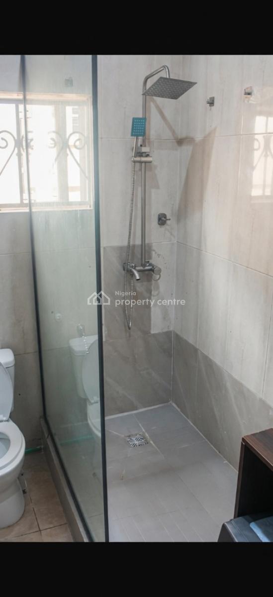 a Luxurious One Bedroom Apartment Available, Lekki Phase 1, Lekki, Lagos, Flat / Apartment Short Let