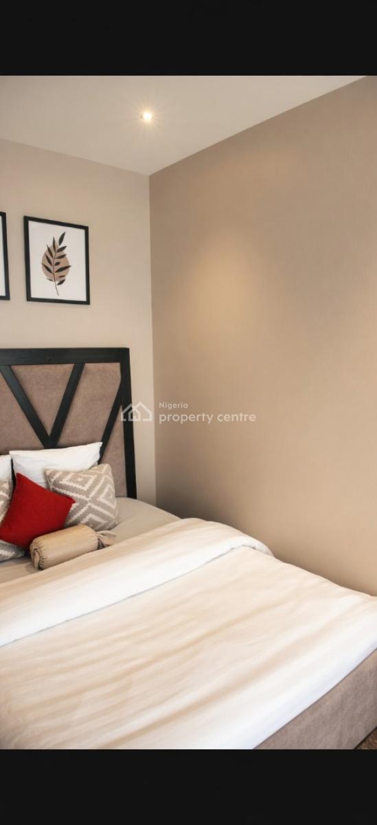 a Luxurious One Bedroom Apartment Available, Lekki Phase 1, Lekki, Lagos, Flat / Apartment Short Let