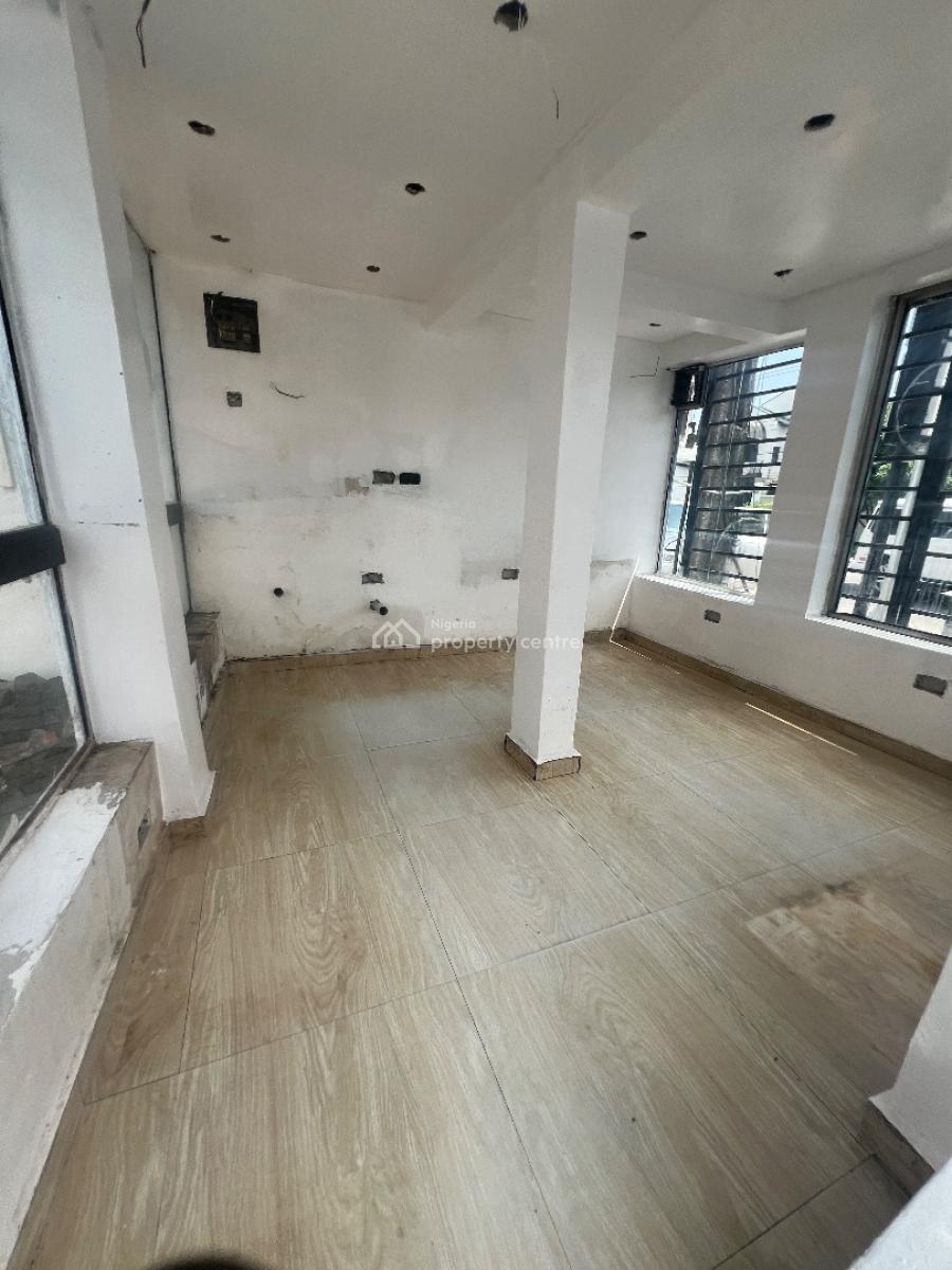 Shop Space Ground Floor Facing The Road, Adebayo Doherty Road, Lekki Phase 1, Lekki, Lagos, Shop for Rent