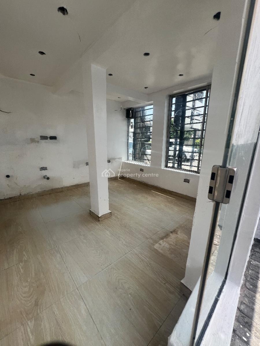 Shop Space Ground Floor Facing The Road, Adebayo Doherty Road, Lekki Phase 1, Lekki, Lagos, Shop for Rent