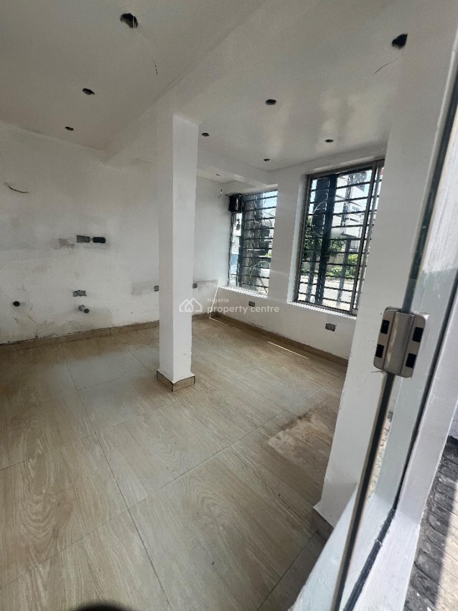 Shop Space Ground Floor Facing The Road, Adebayo Doherty Road, Lekki Phase 1, Lekki, Lagos, Shop for Rent
