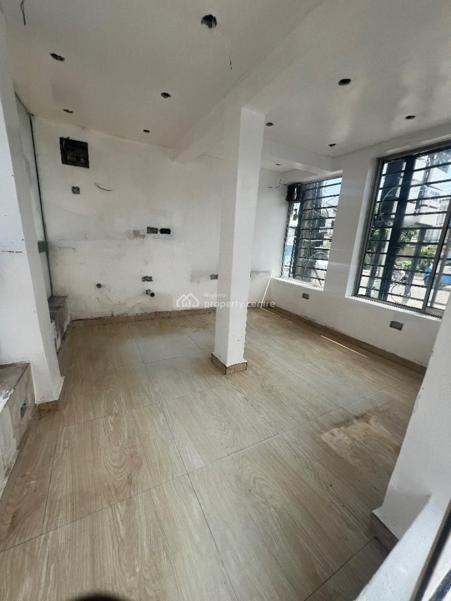 Shop Space Ground Floor Facing The Road, Adebayo Doherty Road, Lekki Phase 1, Lekki, Lagos, Shop for Rent