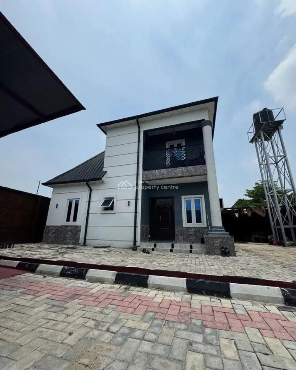 Tastefully Built 3 Bedroom Pent-home, Eneka Rumuodara Link Road, Port Harcourt, Rivers, Detached Duplex for Sale
