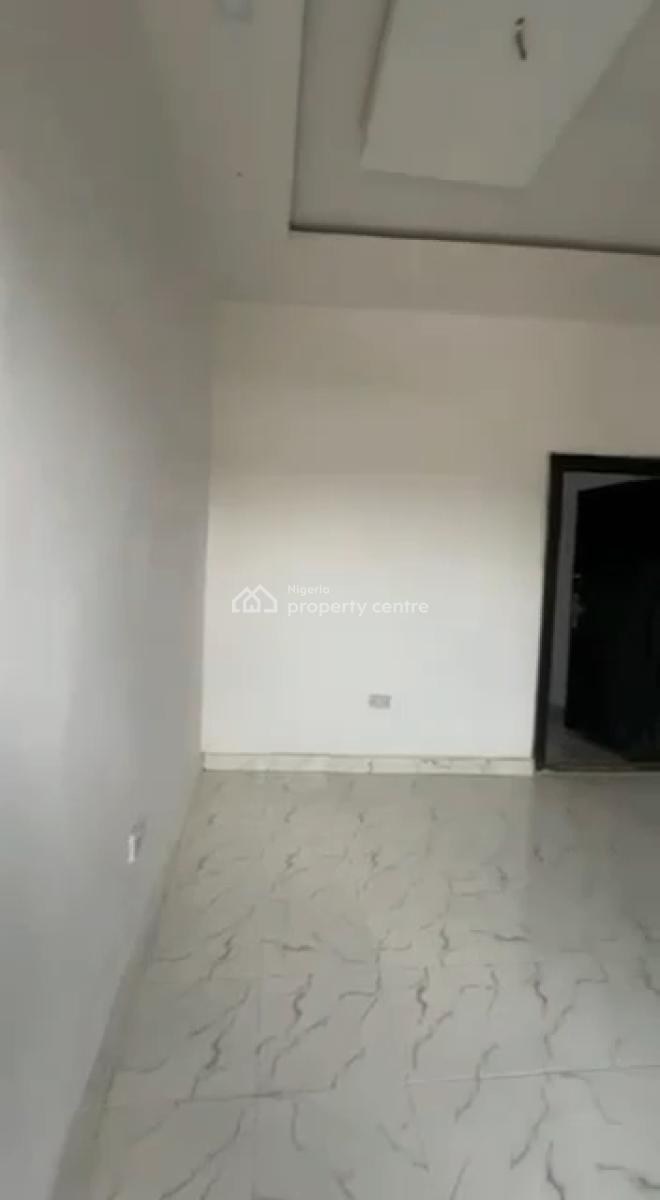 Modern Executive Miniflat, Off Pedro Road, Ladilak, Gbagada, Lagos, Mini Flat (room and Parlour) for Rent