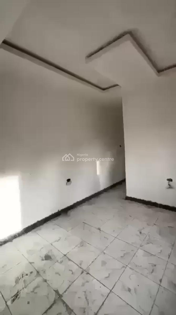 Newly Built and Standard Miniflat, Off Pedro Road, Shomolu, Lagos, Flat / Apartment for Rent