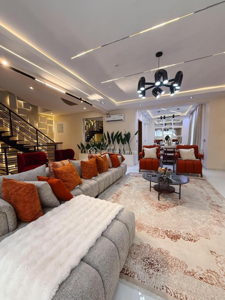 Luxury 4bedroom with Private Cinema , Game House,snooker Board ,, Richmond Pearl Estate, Off Freedom Way, Lekki Phase 1, Lekki, Lagos, House Short Let