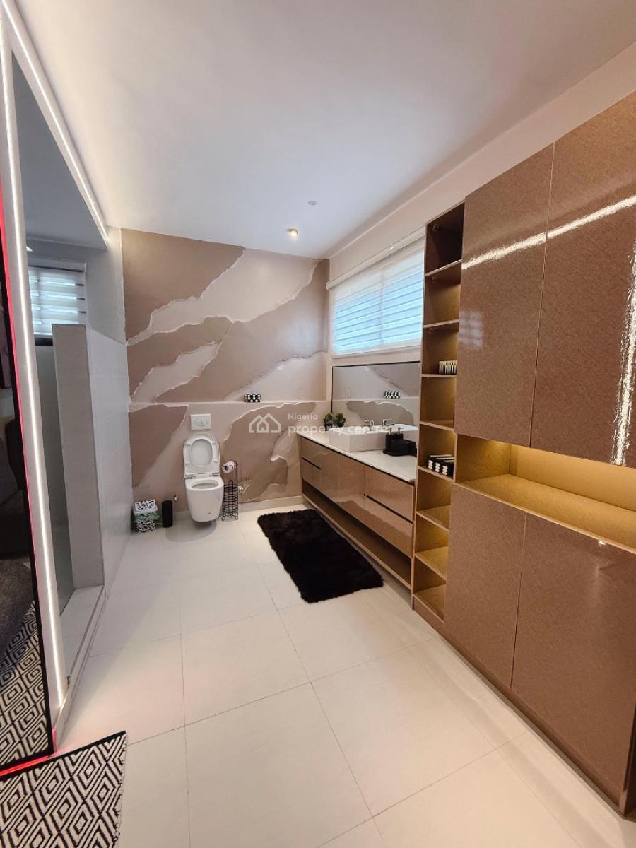 Luxury 4bedroom with Private Cinema , Game House,snooker Board ,, Richmond Pearl Estate, Off Freedom Way, Lekki Phase 1, Lekki, Lagos, House Short Let