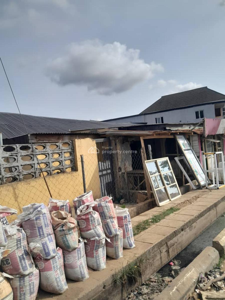 a Corner Piece of Land with 25 Shops on 1 and Half Facing The Express, Lasu Igando Expressway Obadore, Akesan, Akesan, Alimosho, Lagos, Mixed-use Land for Sale