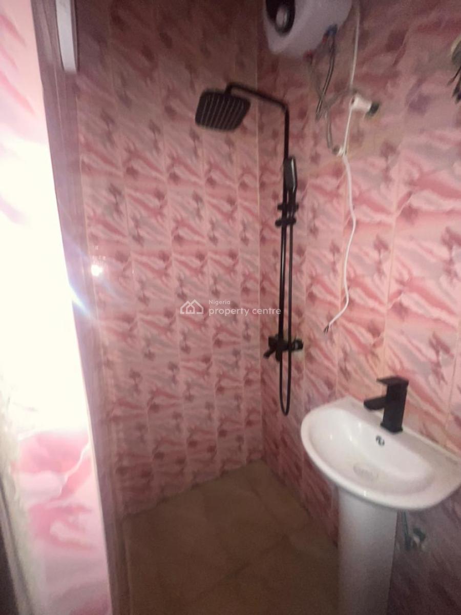 Nice and Spacious 1 Bedroom Apartment with Fitted Kitchen Cabinet, Chevron, Lekki, Lagos, Mini Flat (room and Parlour) for Rent