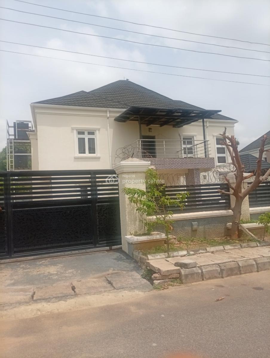 Spacious 6 Bedroom Fully Detached Duplex with a Self Contain, Asokoro District, Abuja, Detached Duplex for Sale
