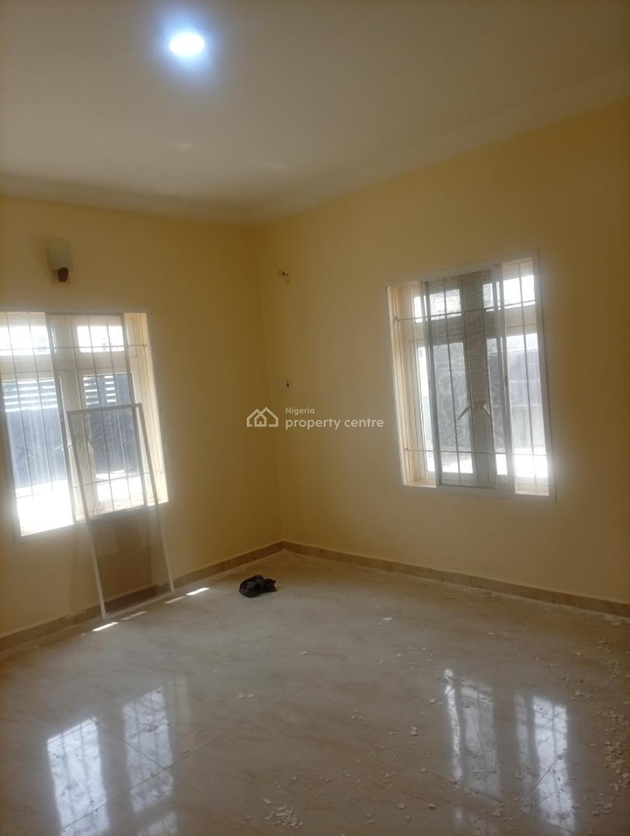 Spacious 6 Bedroom Fully Detached Duplex with a Self Contain, Asokoro District, Abuja, Detached Duplex for Sale