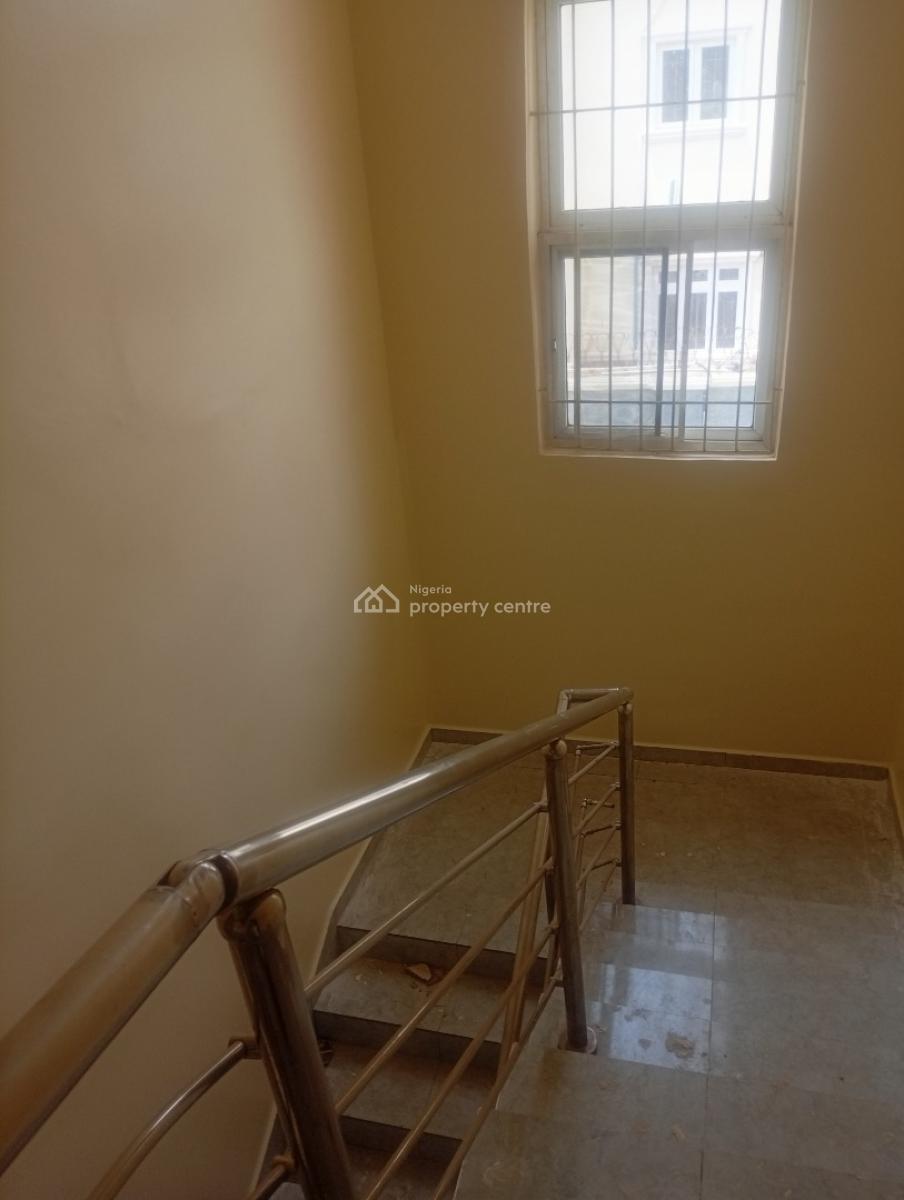 Spacious 6 Bedroom Fully Detached Duplex with a Self Contain, Asokoro District, Abuja, Detached Duplex for Sale