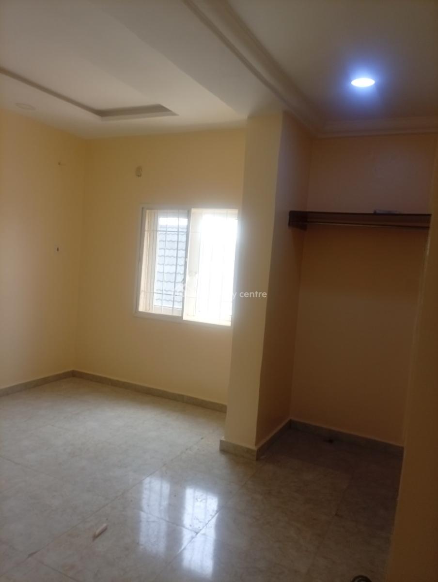 Spacious 6 Bedroom Fully Detached Duplex with a Self Contain, Asokoro District, Abuja, Detached Duplex for Sale