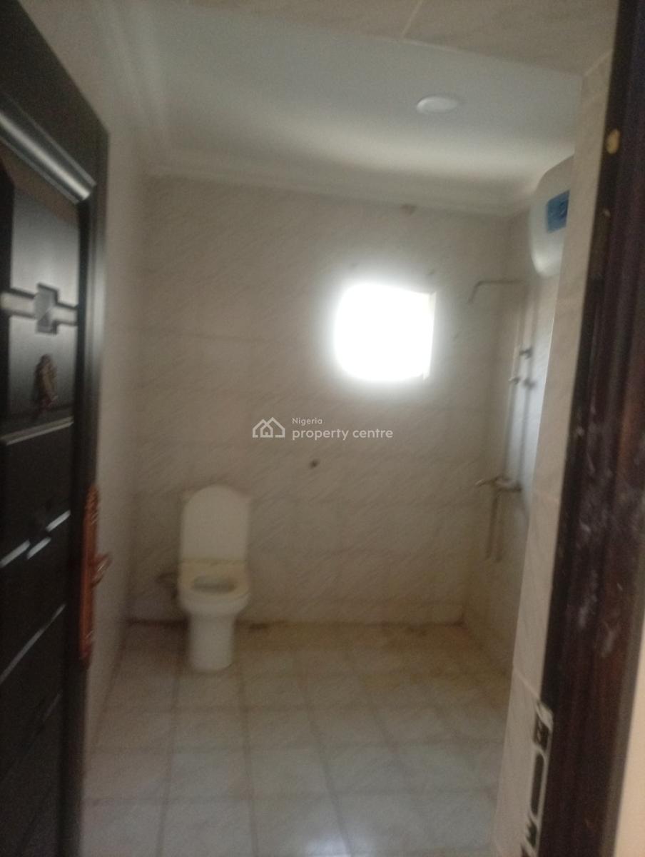 Spacious 6 Bedroom Fully Detached Duplex with a Self Contain, Asokoro District, Abuja, Detached Duplex for Sale