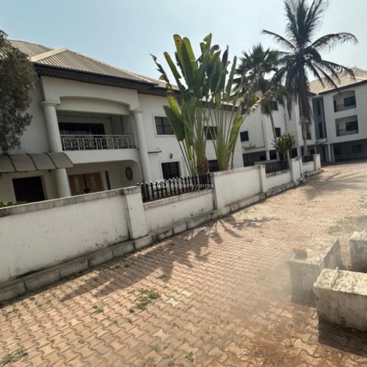 Well Maintained 4 Bedroom and 3 Bedroom Flats Available, Area 11, Garki, Abuja, House for Rent