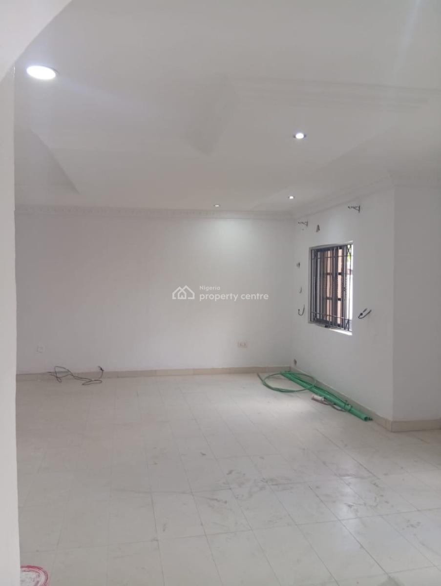 Very Sharp Spacious 3 Bedroom Semi Detached Duplex with Miniflat Bq, Lekki Phase 1, Lekki, Lagos, Semi-detached Duplex for Rent