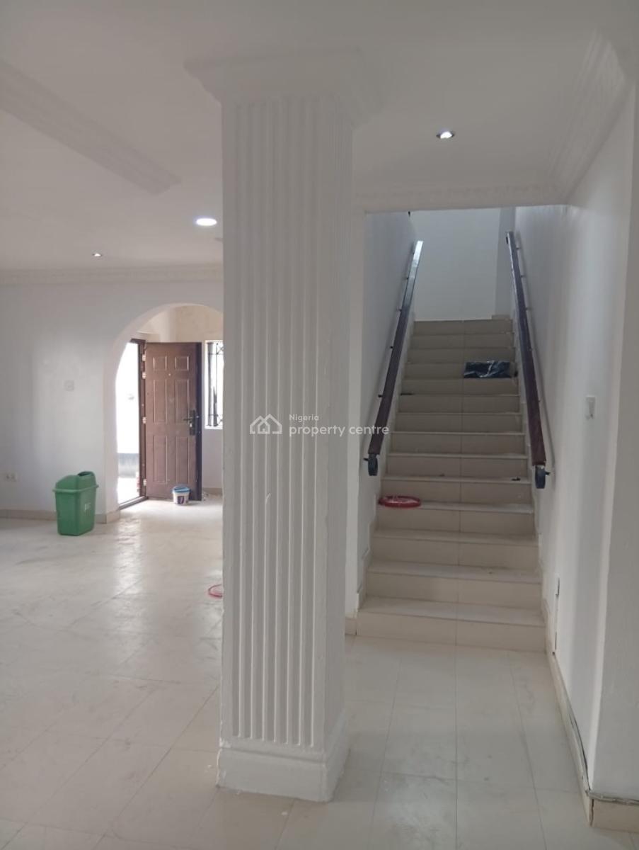 Very Sharp Spacious 3 Bedroom Semi Detached Duplex with Miniflat Bq, Lekki Phase 1, Lekki, Lagos, Semi-detached Duplex for Rent