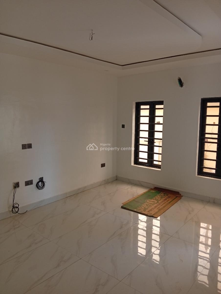 Tastefully Built 5 Bedroom Semi Detached Duplex + a Room Bq & Study, Gra Phase 1, Magodo, Lagos, Semi-detached Duplex for Sale