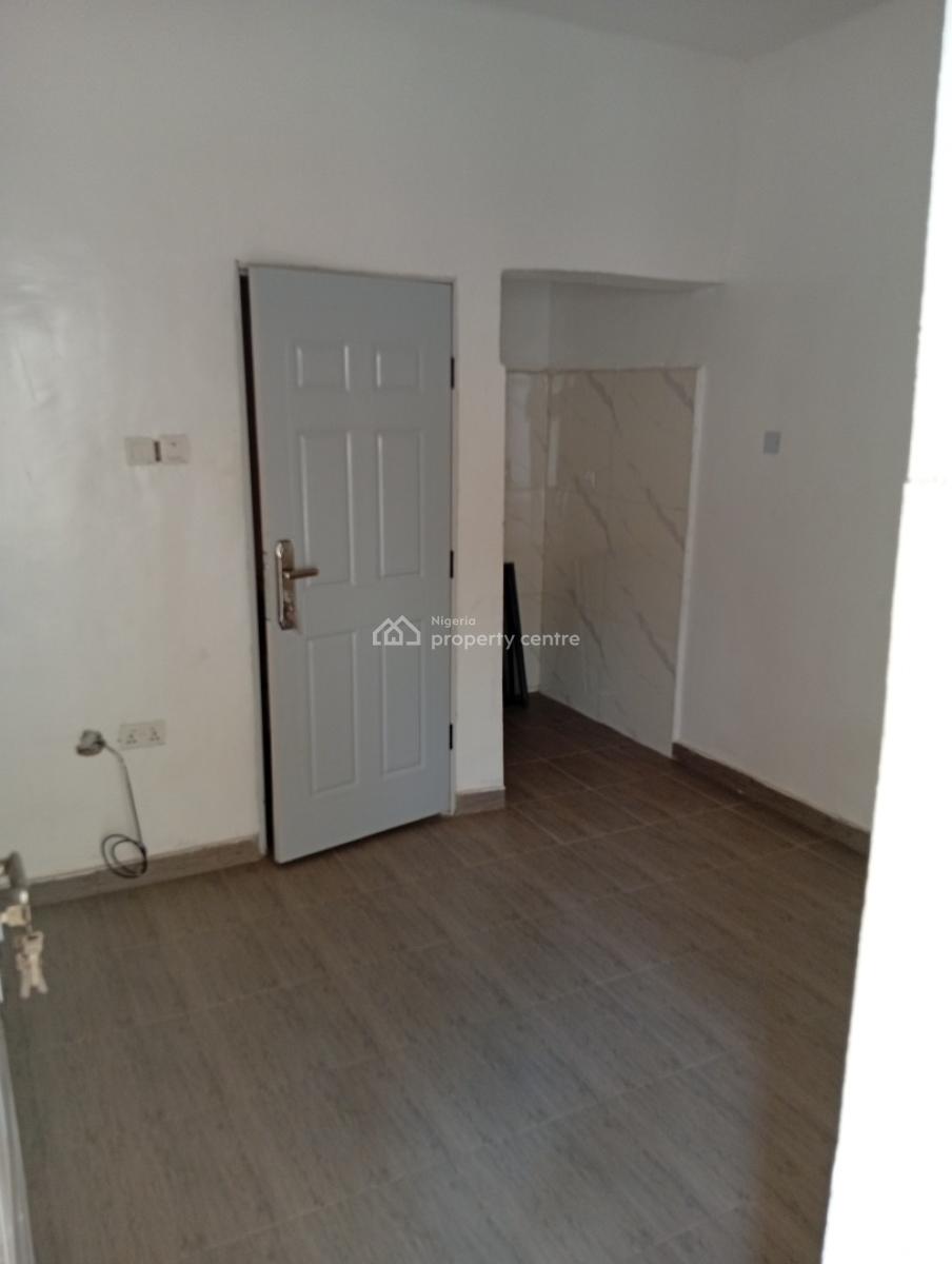 Tastefully Built 5 Bedroom Semi Detached Duplex + a Room Bq & Study, Gra Phase 1, Magodo, Lagos, Semi-detached Duplex for Sale