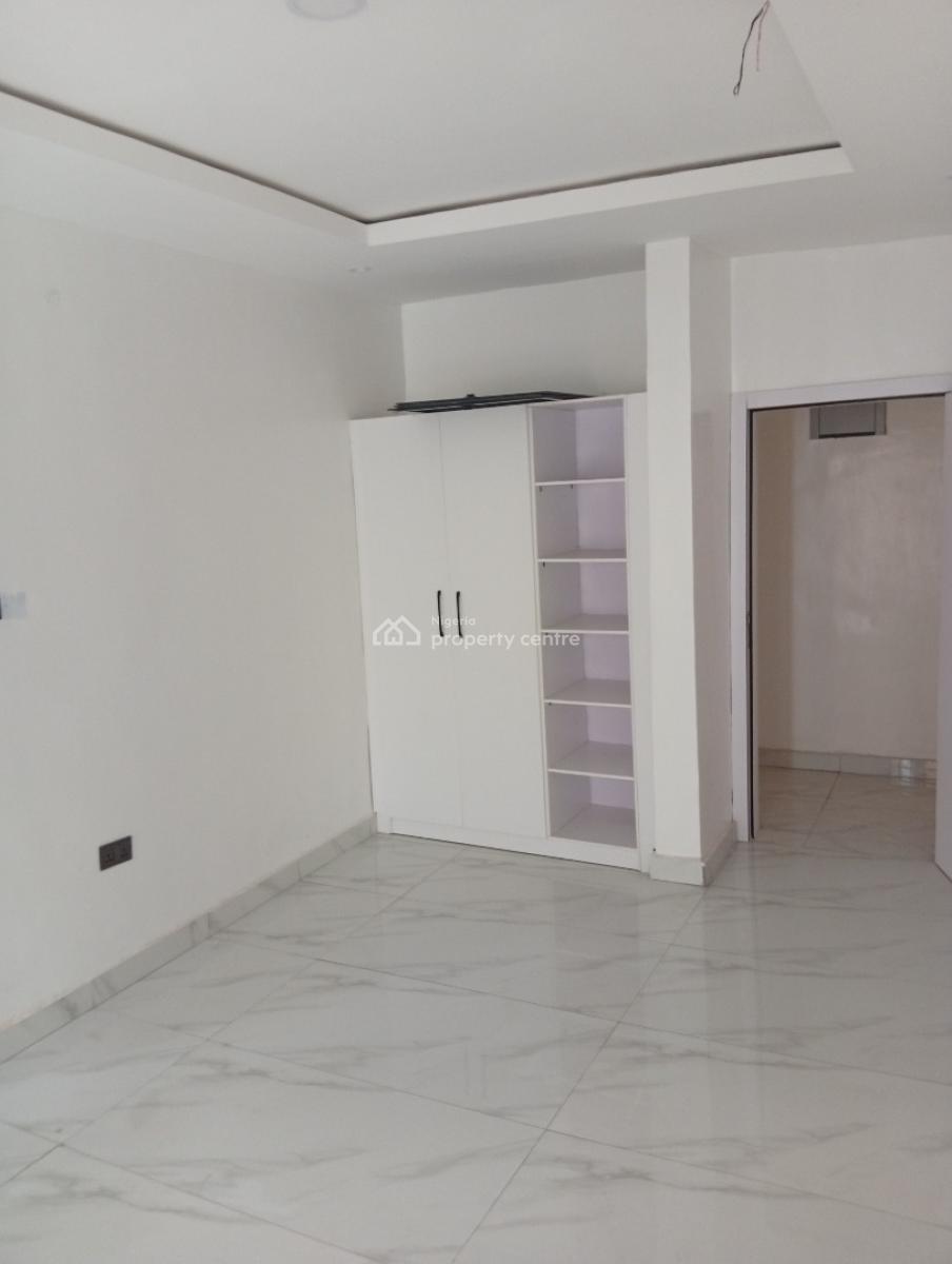Tastefully Built 5 Bedroom Semi Detached Duplex + a Room Bq & Study, Gra Phase 1, Magodo, Lagos, Semi-detached Duplex for Sale