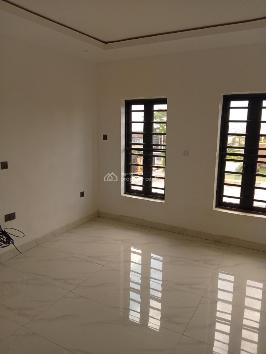 Tastefully Built 5 Bedroom Semi Detached Duplex + a Room Bq & Study, Gra Phase 1, Magodo, Lagos, Semi-detached Duplex for Sale