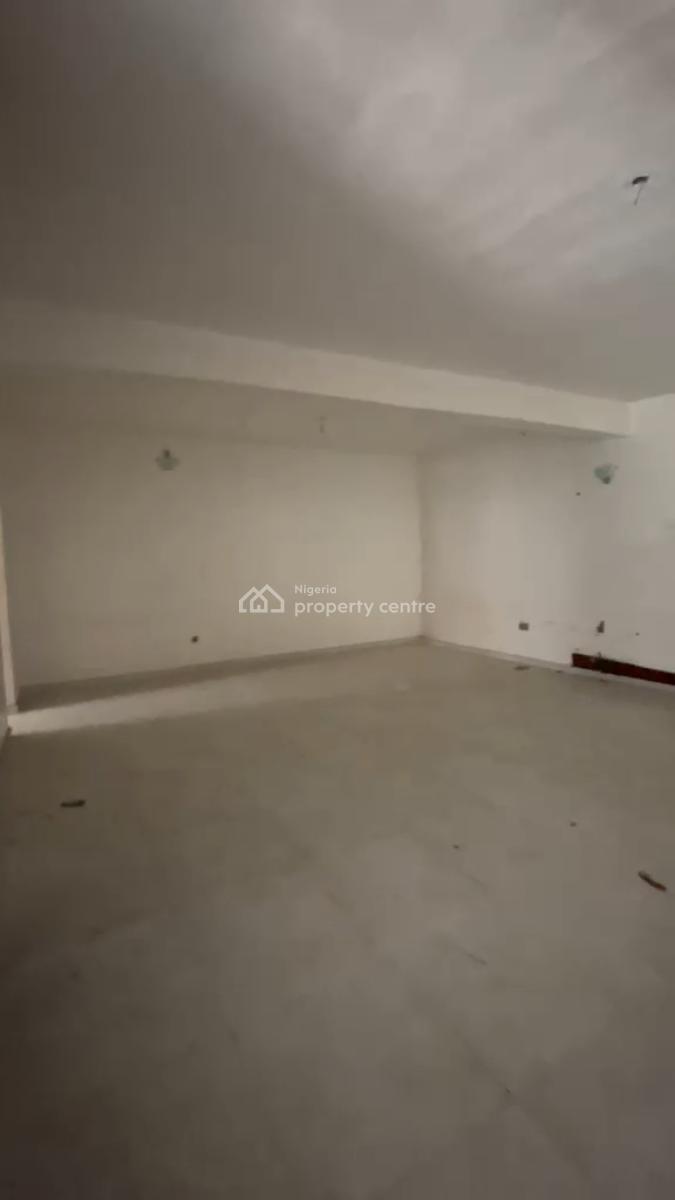 Massive 3 Bedroom Ground Flat, Gra, Ogudu, Lagos, Flat / Apartment for Rent