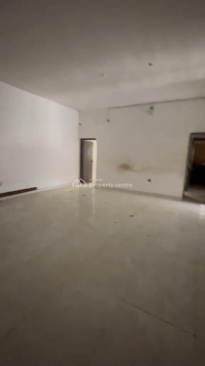 Massive 3 Bedroom Ground Flat, Gra, Ogudu, Lagos, Flat / Apartment for Rent