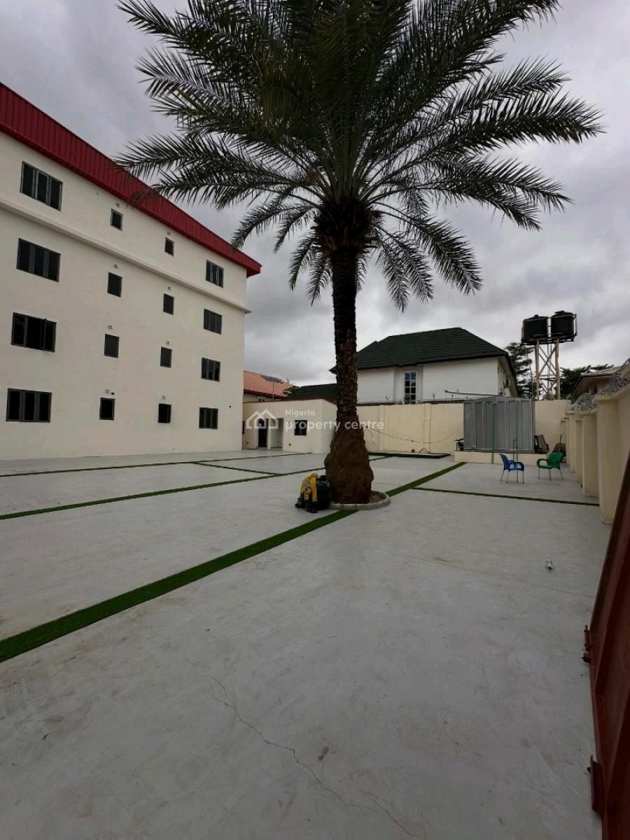 New & Spacious 8 Units of 3 Bedroom Apartment + Boys Quarters All Room, Durumi, Abuja, House for Sale