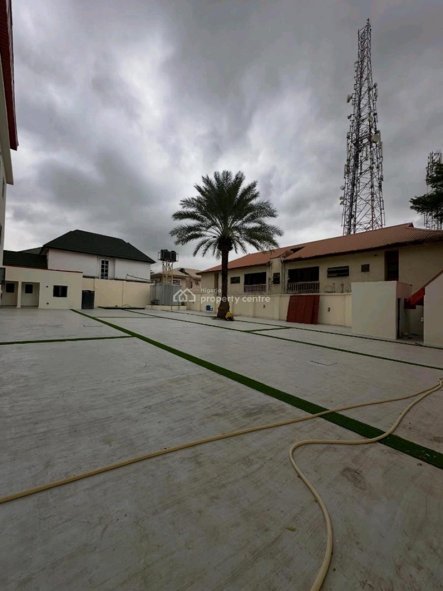New & Spacious 8 Units of 3 Bedroom Apartment + Boys Quarters All Room, Durumi, Abuja, House for Sale