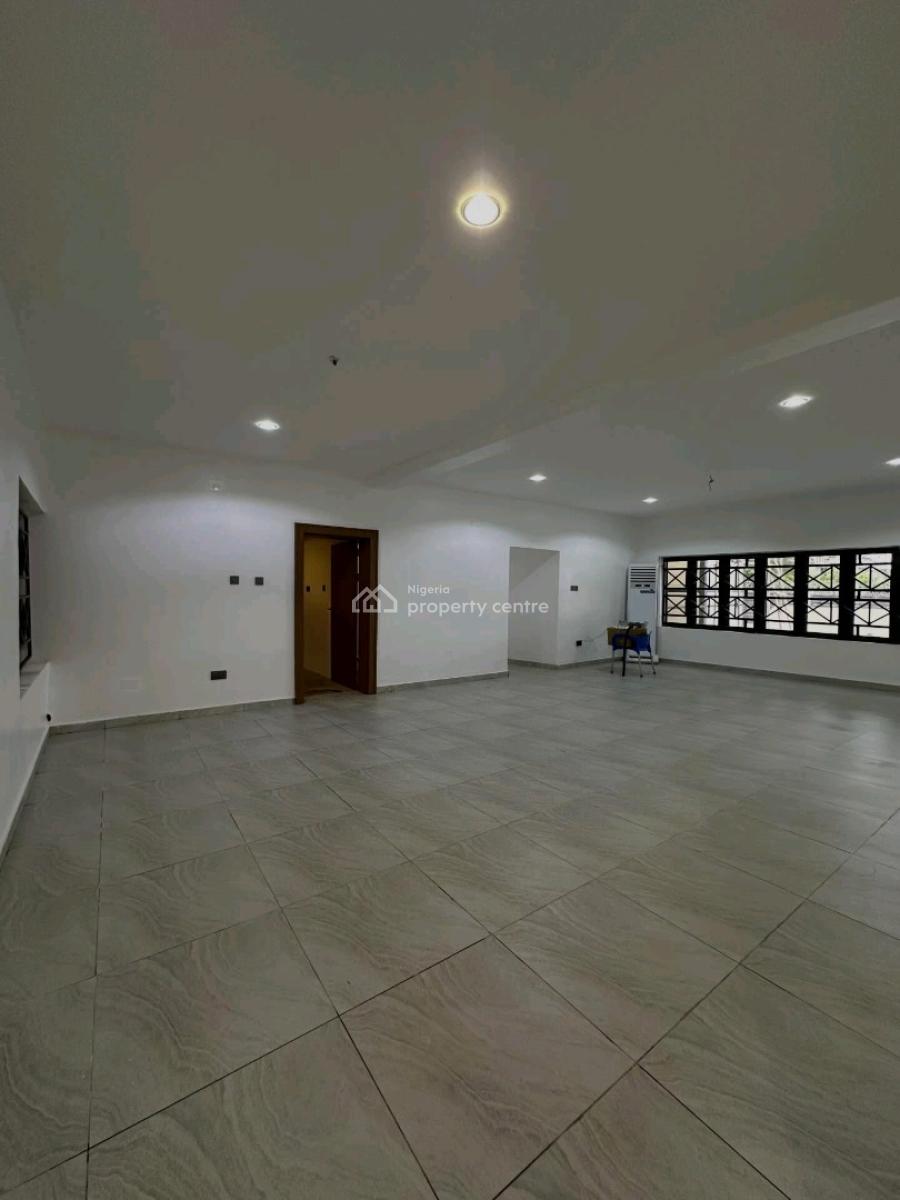 New & Spacious 8 Units of 3 Bedroom Apartment + Boys Quarters All Room, Durumi, Abuja, House for Sale