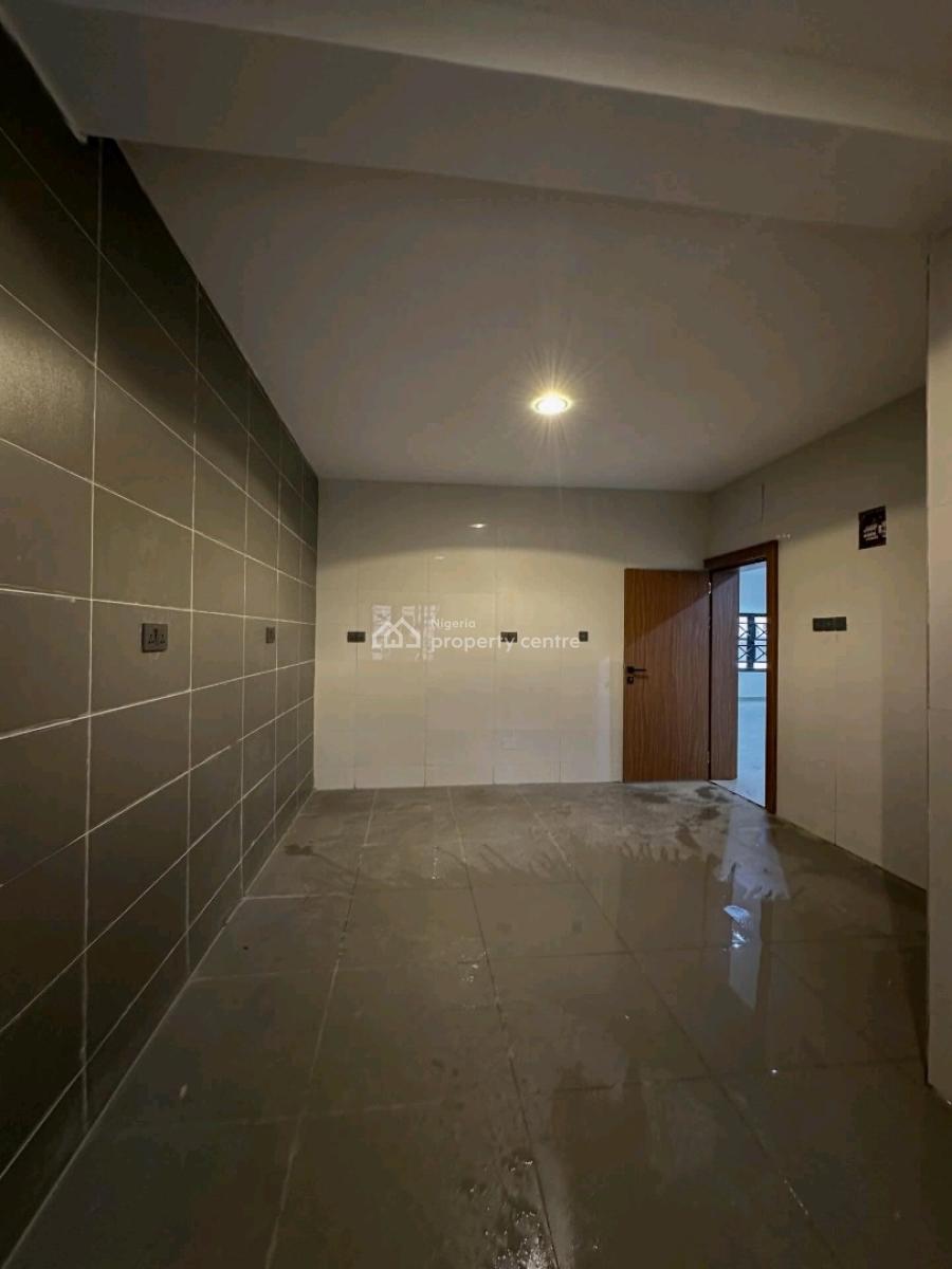New & Spacious 8 Units of 3 Bedroom Apartment + Boys Quarters All Room, Durumi, Abuja, House for Sale