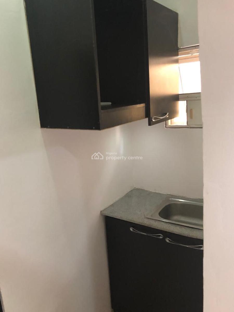 Standard Mini Flat, Lekki Phase 1, Lekki, Lagos, Mini Flat (room and Parlour) for Rent